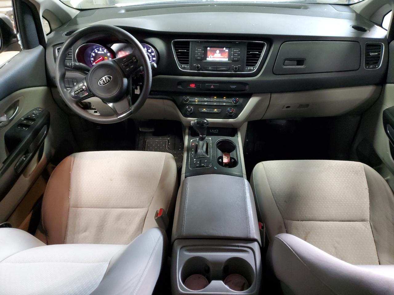 2016 KIA Sedona VIN KNDMB5C14G6157583 Copart auction photo, vandalism damage thumbnail 8