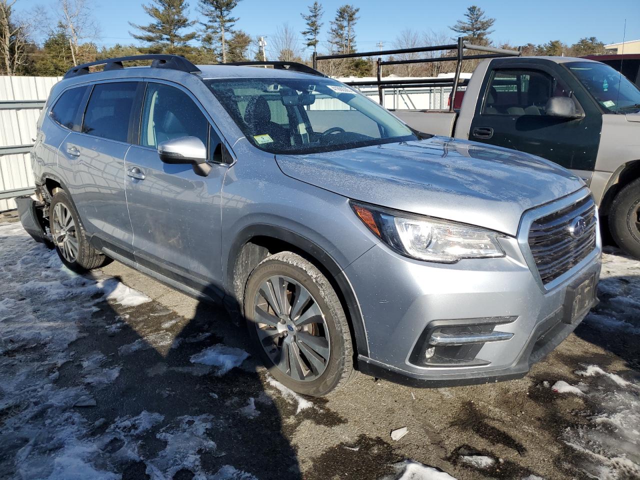 2019 Subaru Ascent VIN 4S4WMAJD0K3452310 Copart auction photo, rear end / minor dent/scratches damage thumbnail 4