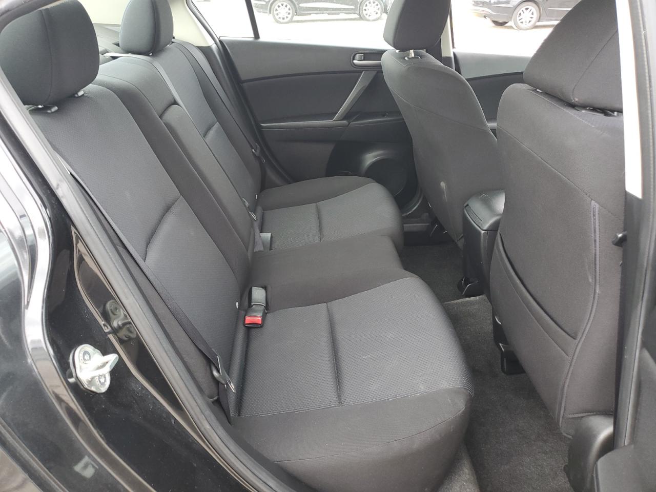 2011 Mazda 3 VIN JM1BL1VG4B1356752 Copart auction photo, side damage thumbnail 10