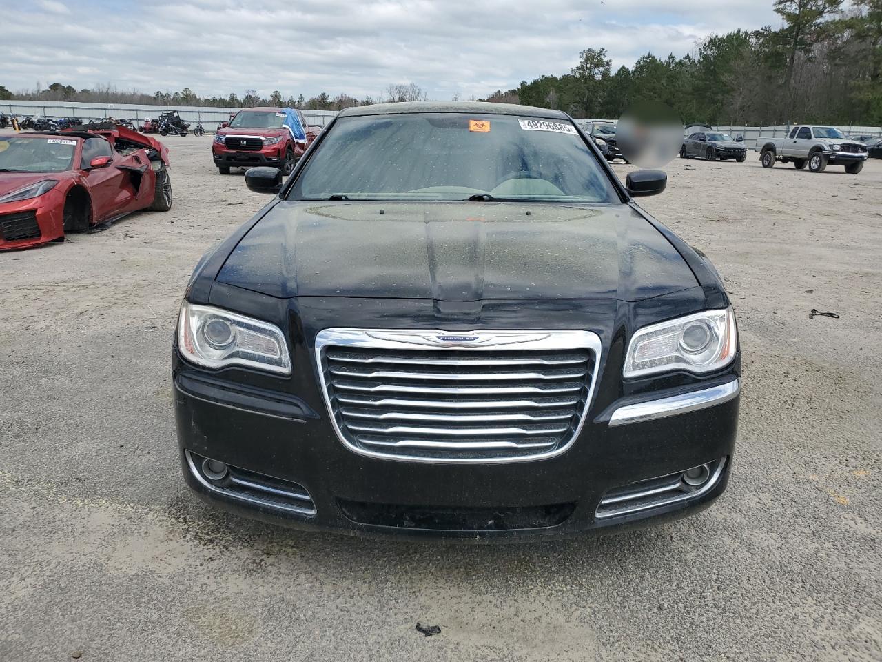 2014 Chrysler 300 VIN 2C3CCAAG7EH135893 Copart auction photo, side damage thumbnail 5