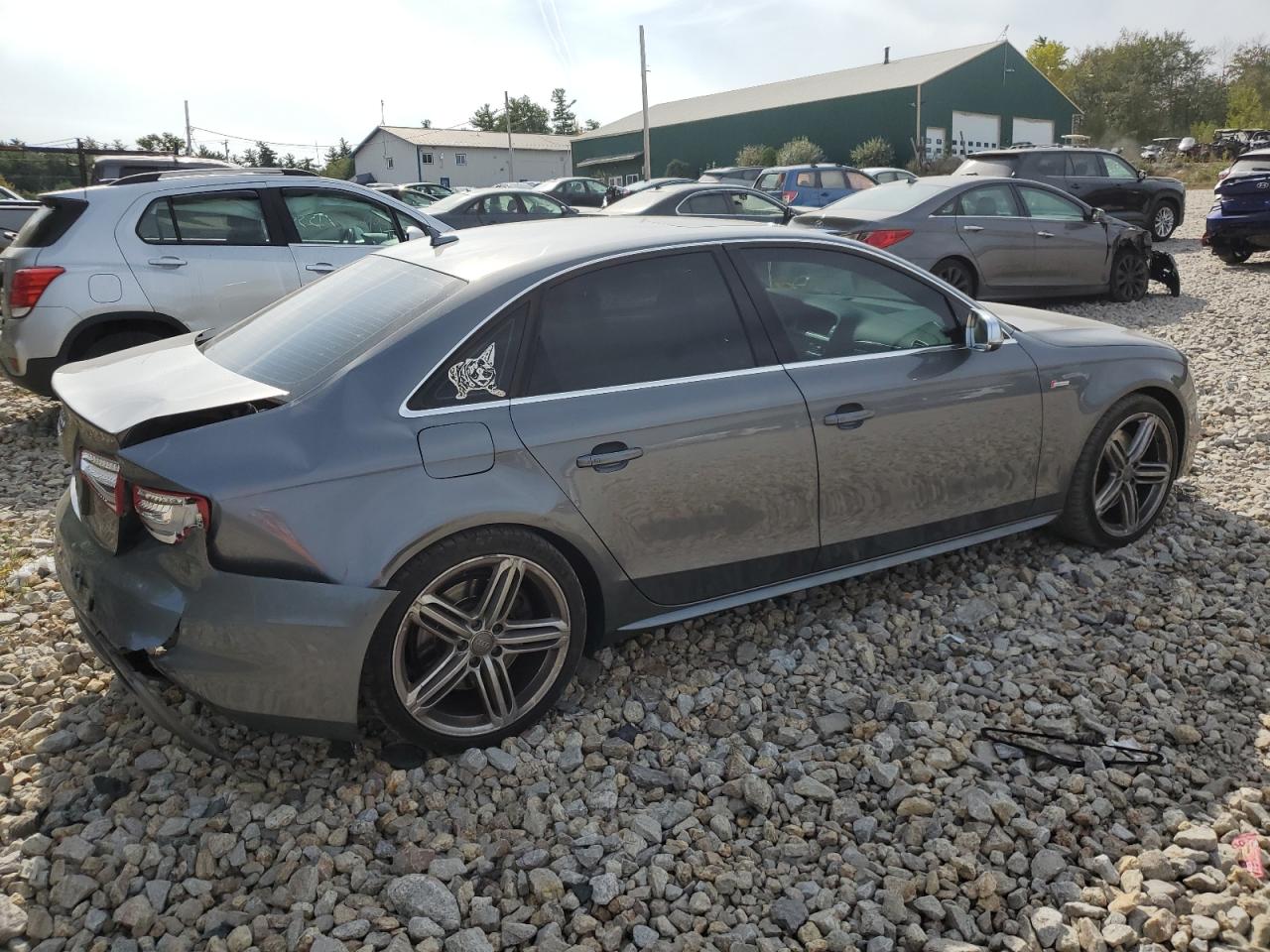 2016 Audi RS4 VIN WAUBGAFL8GA000812 Copart auction photo, rear end damage thumbnail 3