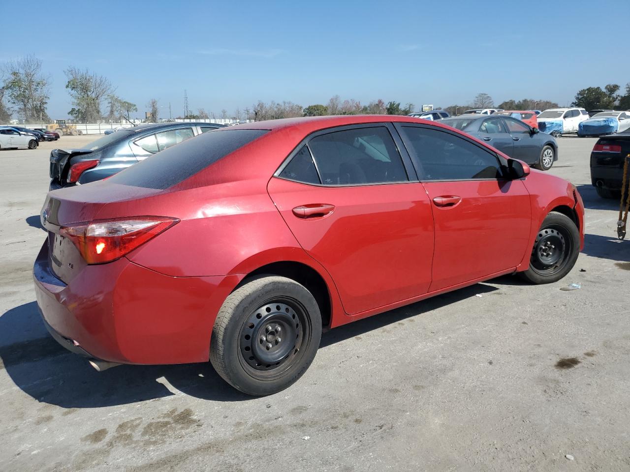 2018 Toyota Corolla VIN 2T1BURHE3JC048729 Copart auction photo, front end / side damage thumbnail 3