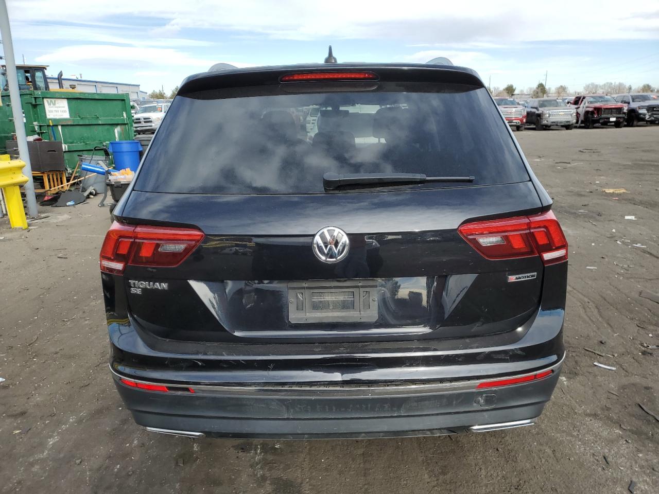 2020 Volkswagen Tiguan VIN 3VV2B7AX2LM164781 Copart auction photo, front end / hail damage thumbnail 6