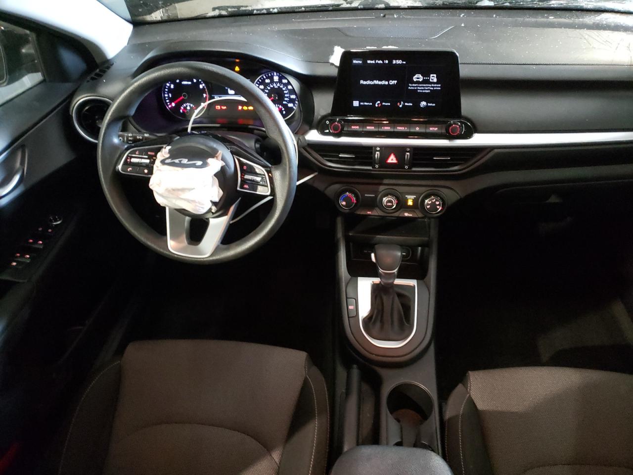 2022 KIA Forte VIN 3KPF24AD1NE429286 Copart auction photo, front end / minor dent/scratches damage thumbnail 8