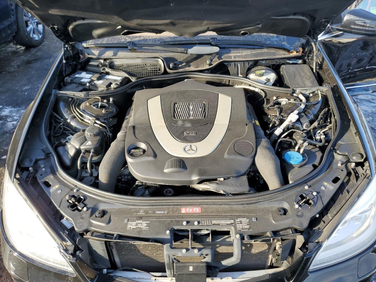 2011 Mercedes-Benz S-klasse VIN WDDNG8GB1BA392738 Copart auction photo, side / rear end damage thumbnail 11