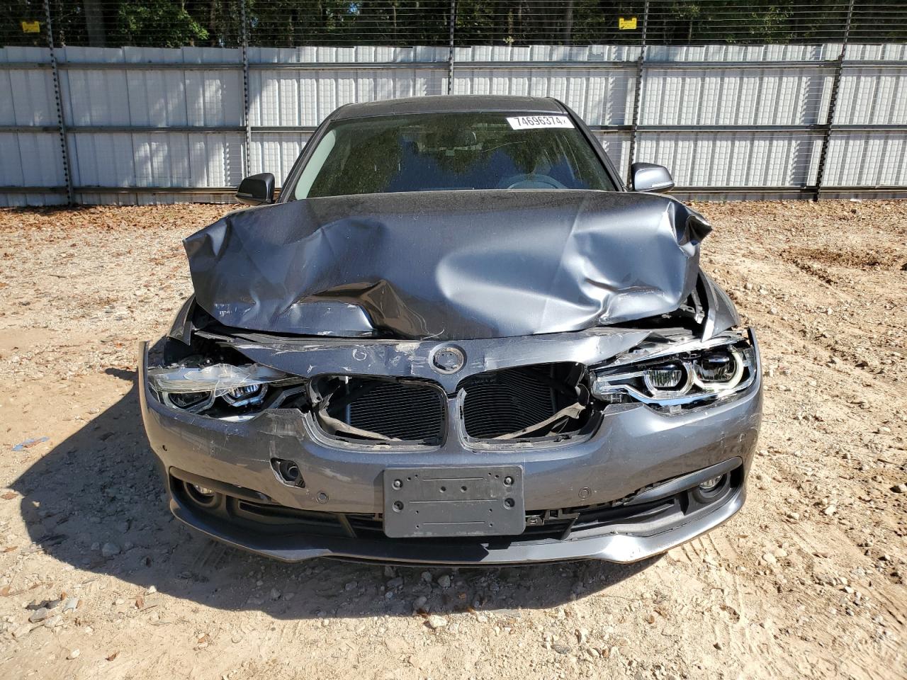 2018 BMW 3er VIN WBA8A3C54JA358624 Copart auction photo, front end damage thumbnail 5