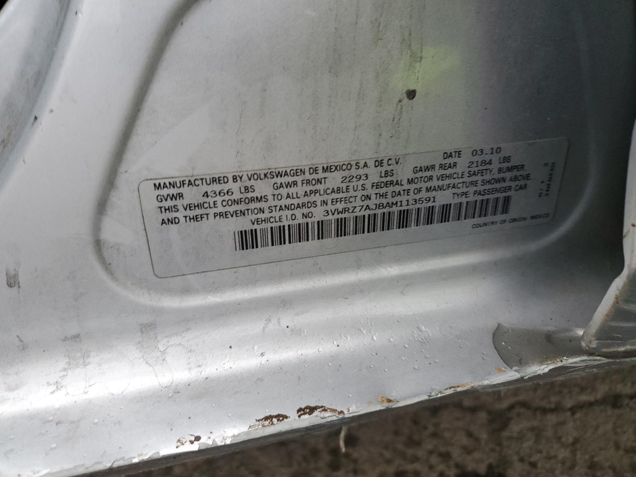 2010 Volkswagen Jetta VIN 3VWRZ7AJ8AM113591 Copart auction photo, front end / side damage thumbnail 14