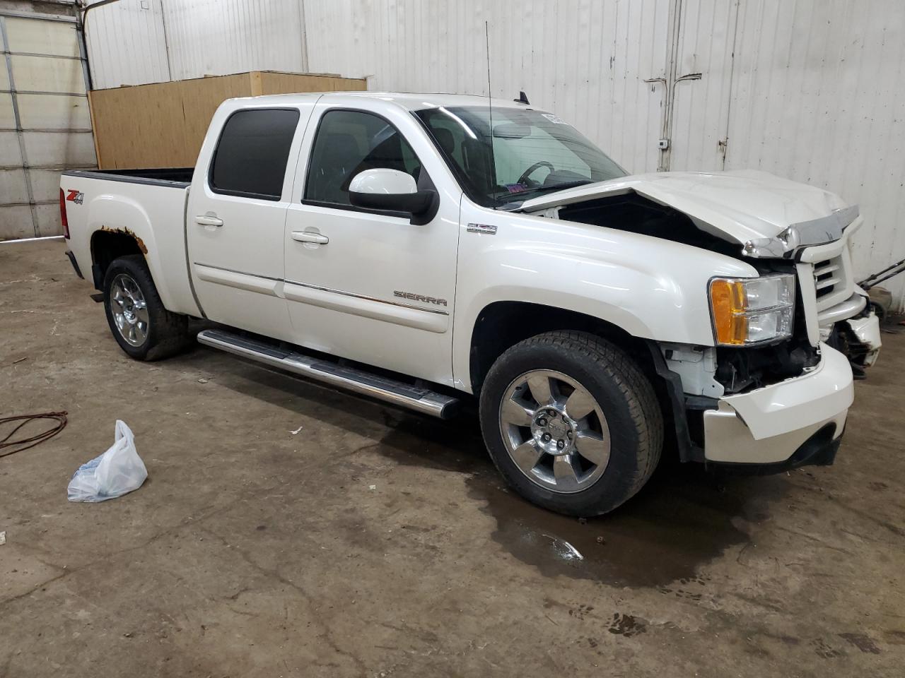 2011 GMC Sierra VIN 3GTP2WE33BG362739 Copart auction photo, front end damage thumbnail 4
