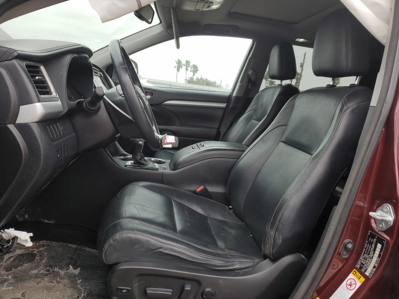 2016 Toyota Highlander VIN 5TDKKRFH8GS137943 Copart auction photo, rear end damage thumbnail 7