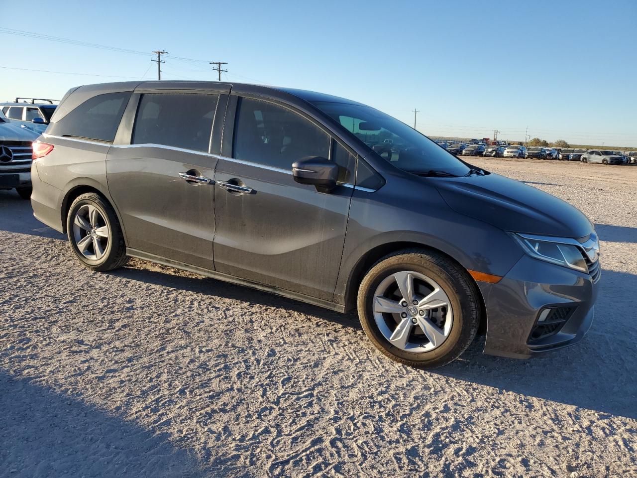 2019 Honda Odyssey VIN 5FNRL6H57KB005119 Copart auction photo, water/flood damage thumbnail 4