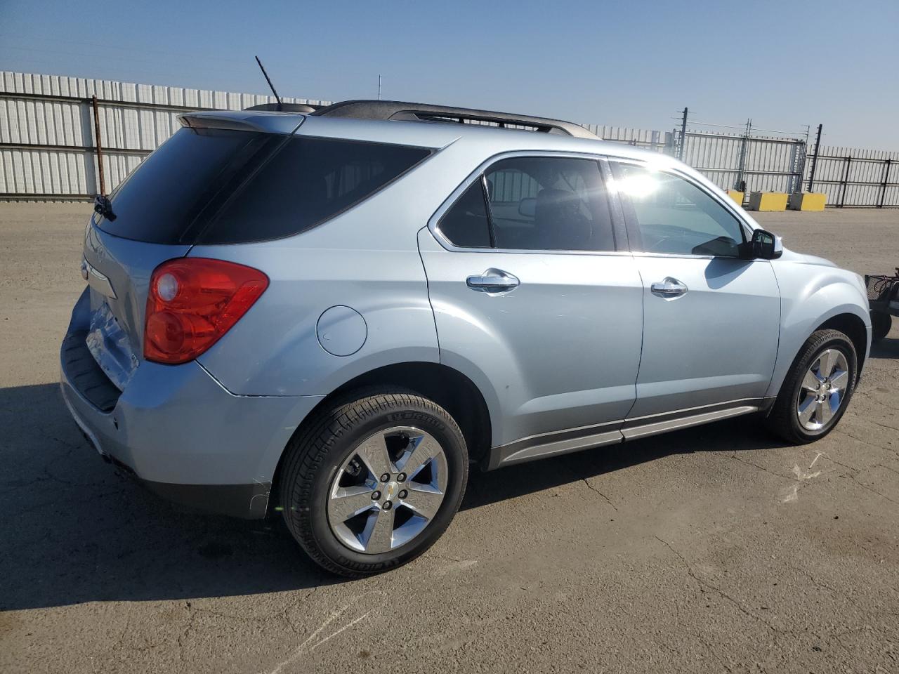 2015 Chevrolet Equinox VIN 2GNFLBE33F6212561 Copart auction photo, rear end damage thumbnail 3
