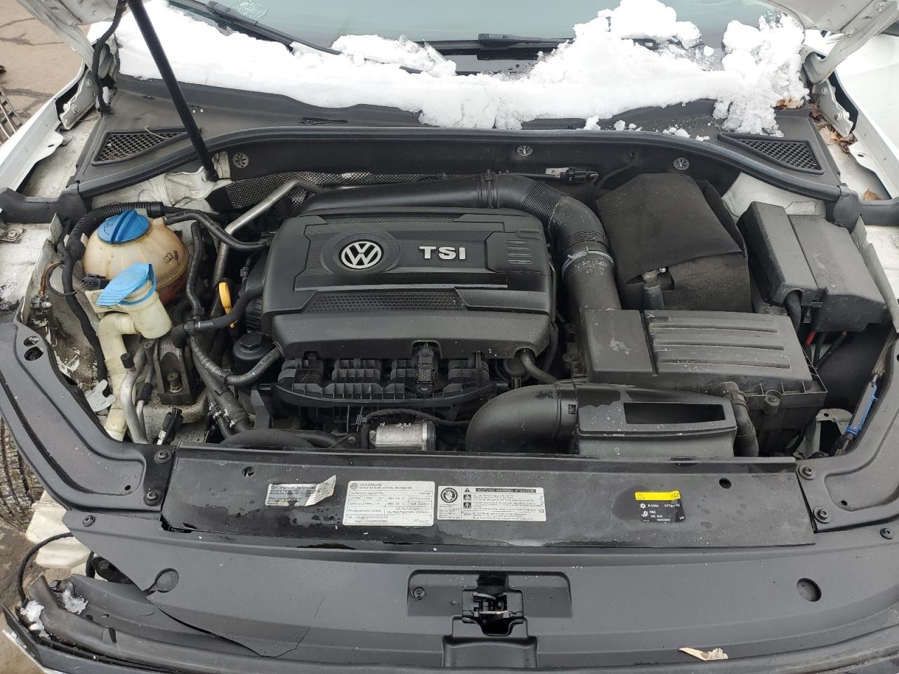 2016 Volkswagen Passat VIN 1VWAT7A38GC048879 Copart auction photo, front end damage thumbnail 12