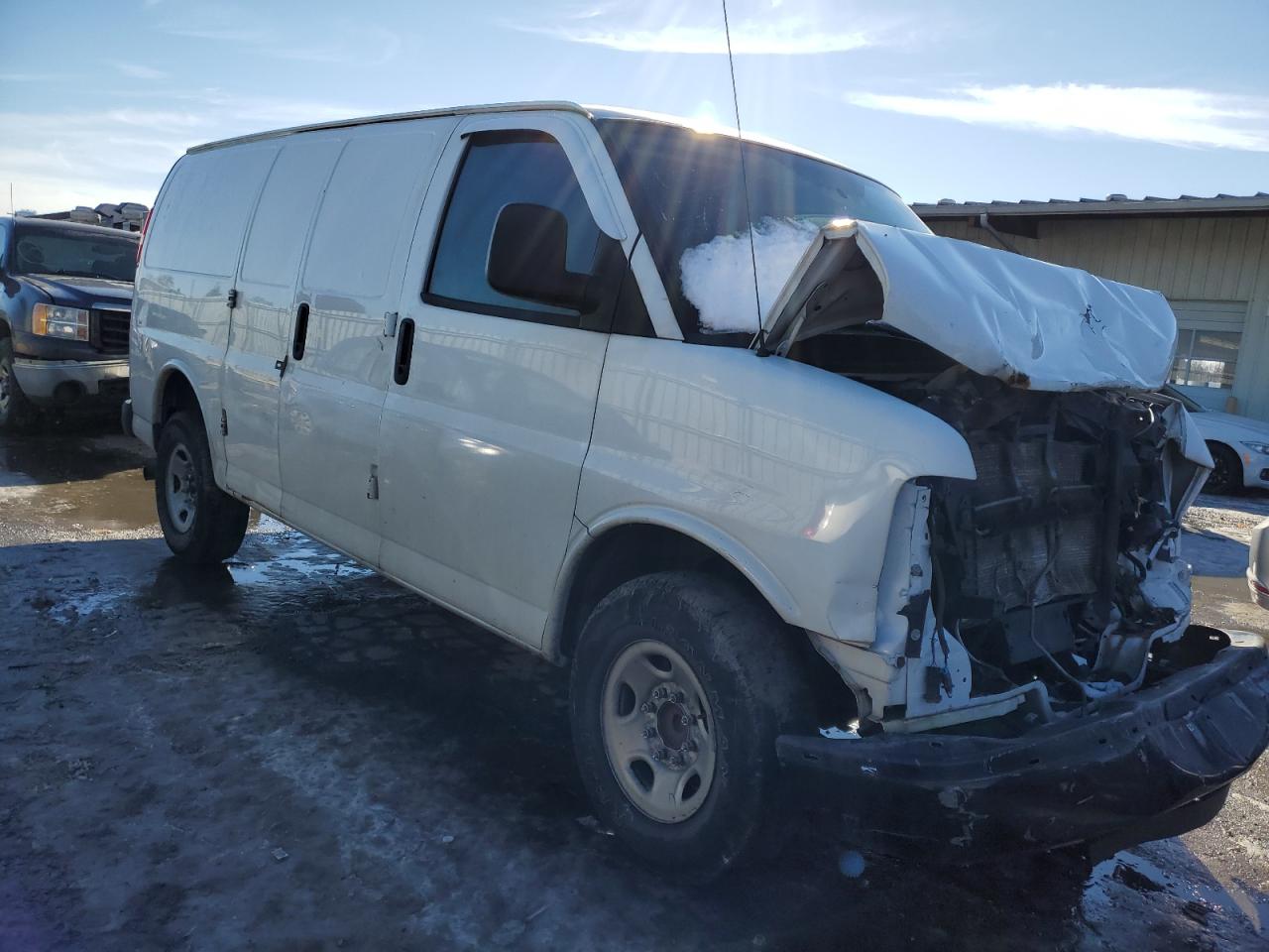 2016 Chevrolet Express VIN 1GCZGGFG2G1121701 Copart auction photo, front end damage thumbnail 4