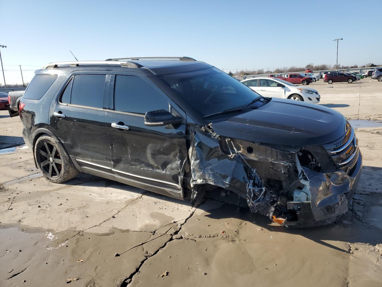 2015 Ford Explorer VIN 1FM5K7F8XFGA39955 Copart auction photo, front end / hail damage thumbnail 4