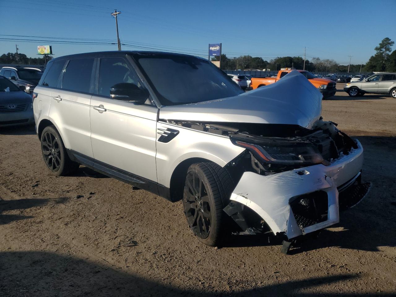 2019 Land Rover Range Rover VIN SALWR2RK8KA826049 Copart auction photo, rollover damage thumbnail 4