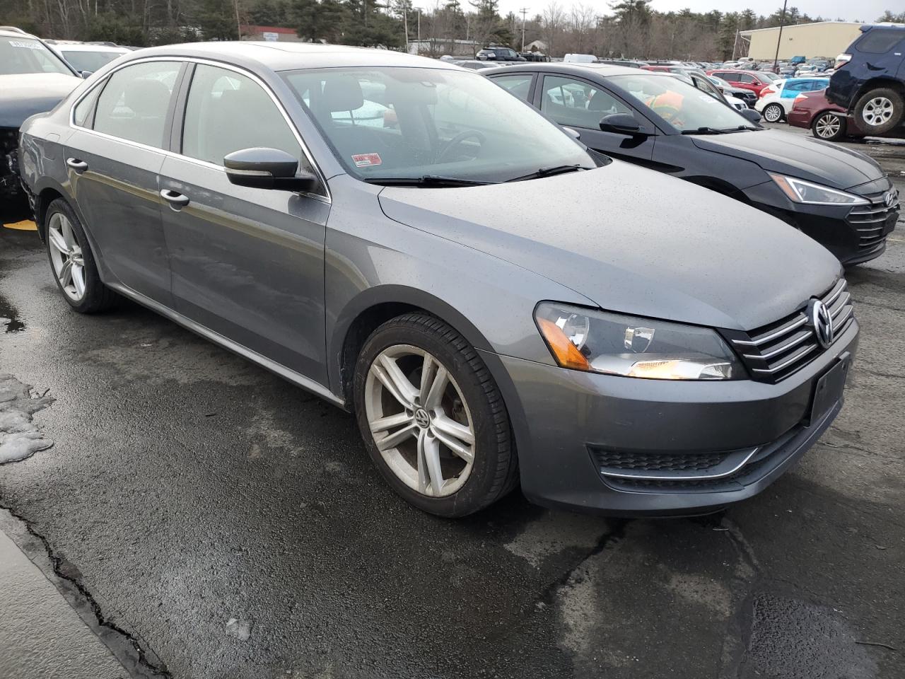 2014 Volkswagen Passat VIN 1VWBP7A38EC018710 Copart auction photo, rear end damage thumbnail 4