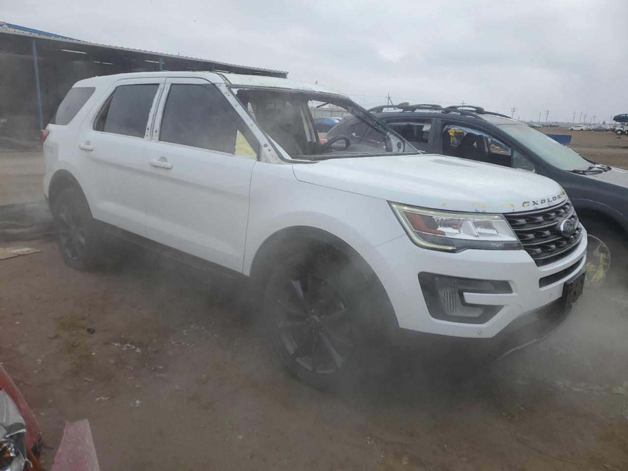 2017 Ford Explorer VIN 1FM5K8D83HGC13277 Copart auction photo, hail damage thumbnail 4