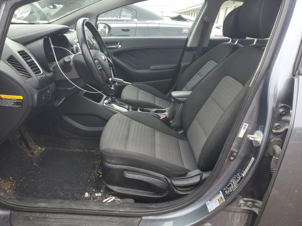 2017 KIA Forte VIN 3KPFL4A77HE022195 Copart auction photo, front end damage thumbnail 7