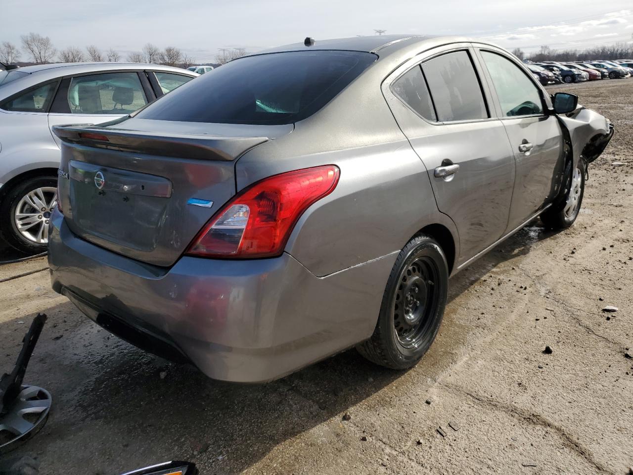 2016 Nissan Versa VIN 3N1CN7AP7GL902194 Copart auction photo, front end / minor dent/scratches damage thumbnail 3