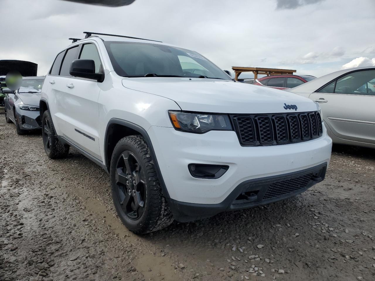 2018 Jeep Grand Cherokee VIN 1C4RJFAG9JC500354 Copart auction photo, rear end damage thumbnail 4