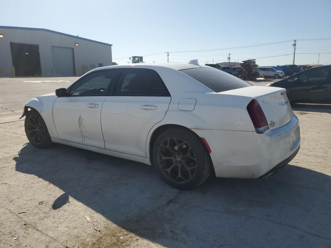 2016 Chrysler 300 VIN 2C3CCABG8GH164191 Copart auction photo, front end / minor dent/scratches damage thumbnail 2