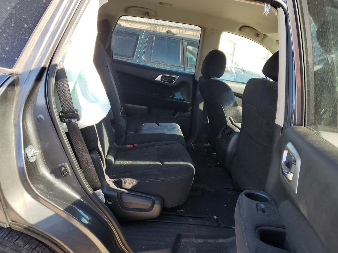 2016 Nissan Pathfinder VIN 5N1AR2MM6GC641774 Copart auction photo, front end damage thumbnail 10