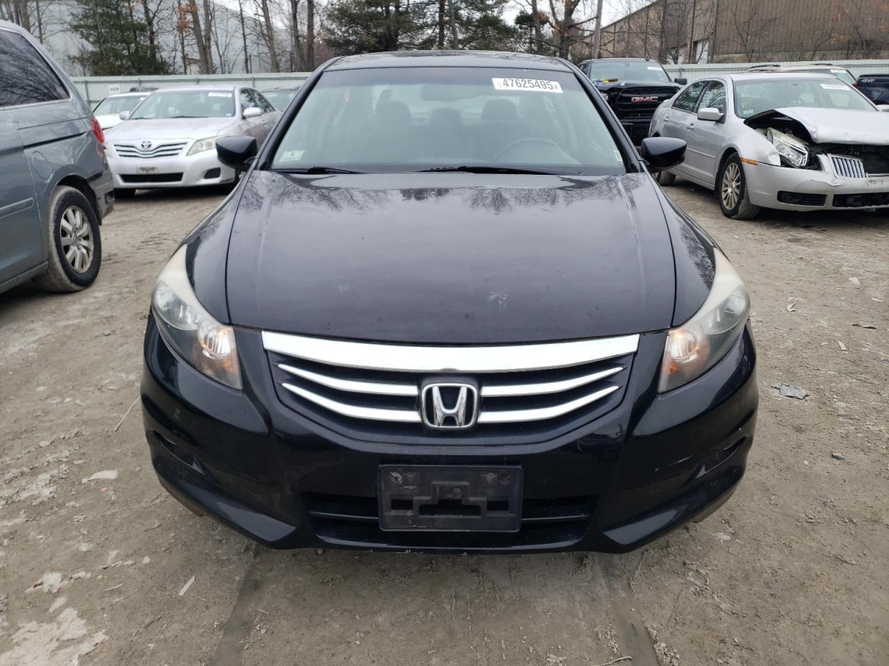 2012 Honda Accord VIN 1HGCP3F83CA008486 Copart auction photo, minor dent/scratches / mechanical damage thumbnail 5
