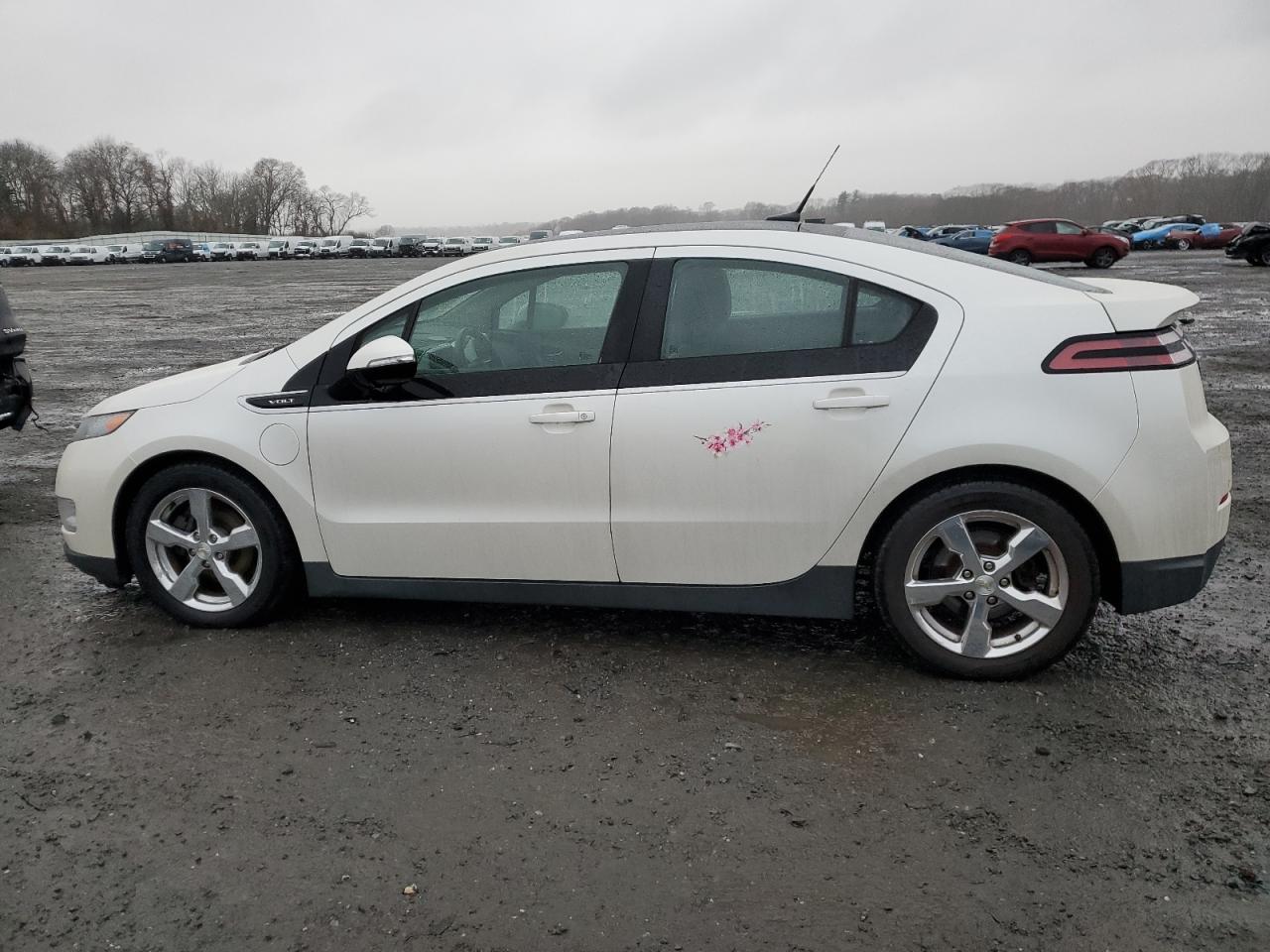 2011 Chevrolet Volt VIN 1G1RD6E41BU101496 Copart auction photo, mechanical damage thumbnail 2