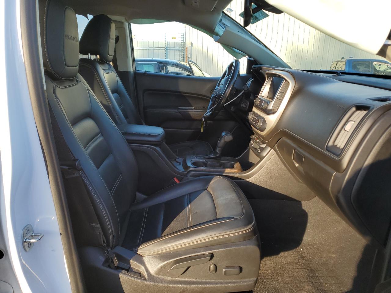 2019 GMC Canyon VIN 1GTG6EEN1K1134169 Copart auction photo, front end / side damage thumbnail 7