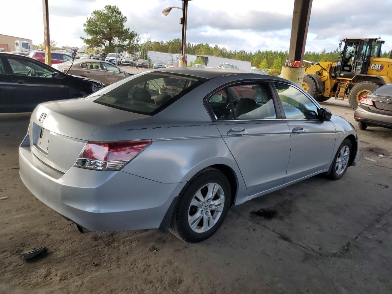 2008 Honda Accord VIN 1HGCP26718A150845 Copart auction photo, front end damage thumbnail 3