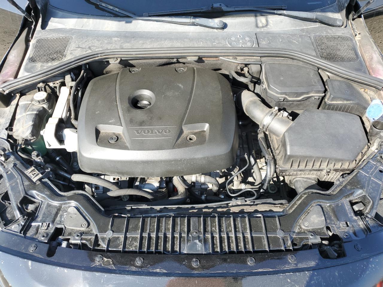 2016 Volvo S60 VIN YV126MFK6G2395897 Copart auction photo, rear end damage thumbnail 11