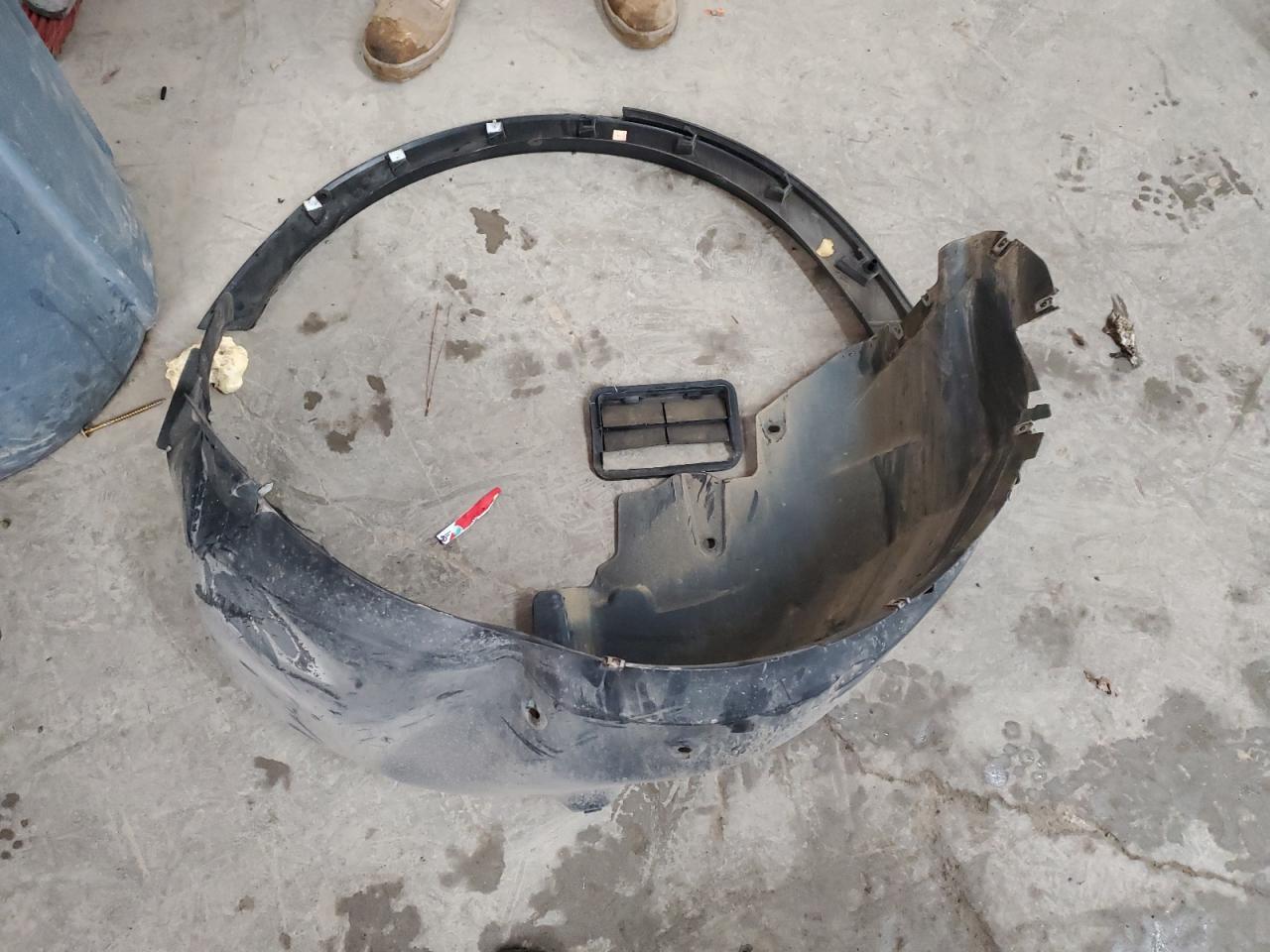 2015 Ford Explorer VIN 1FM5K8F81FGA33211 Copart auction photo, side / undercarriage damage thumbnail 13