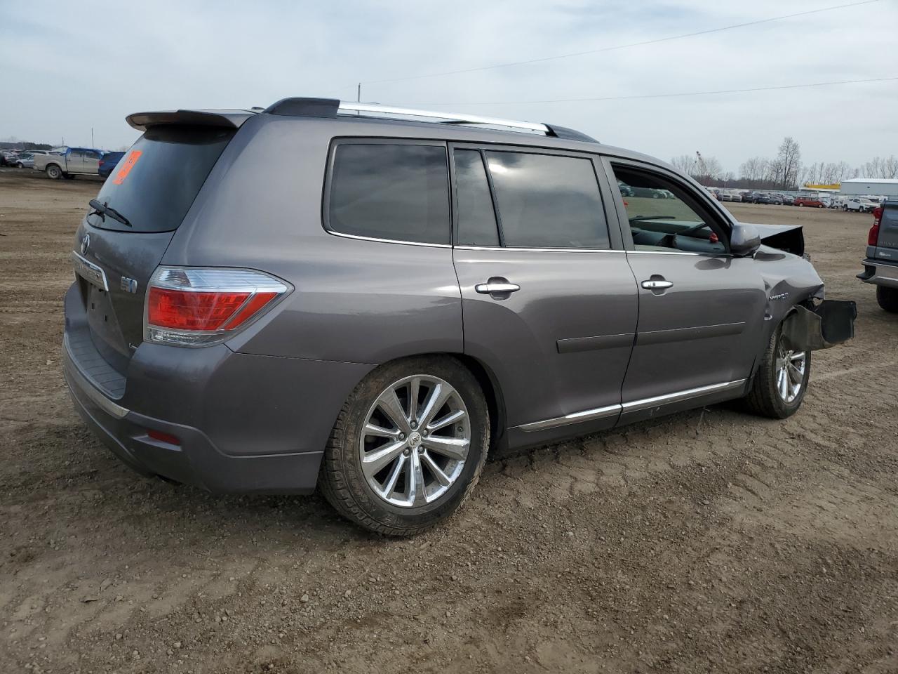 2012 Toyota Highlander VIN JTEDC3EH8C2004097 Copart auction photo, front end / side damage thumbnail 3