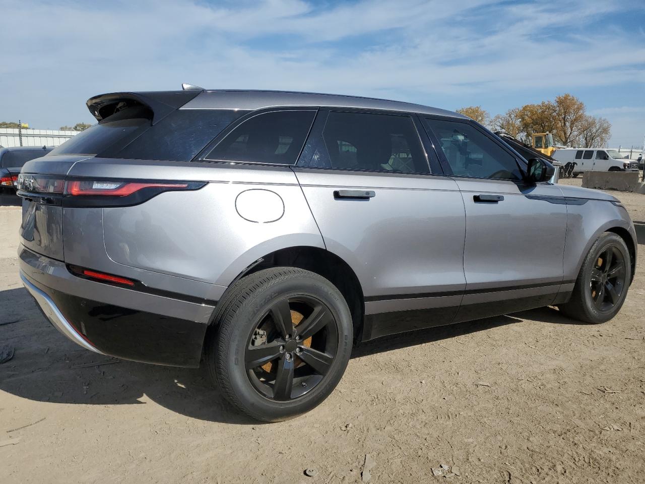 2020 Land Rover Range Rover VIN SALYB2EX7LA257503 Copart auction photo, front end damage thumbnail 3