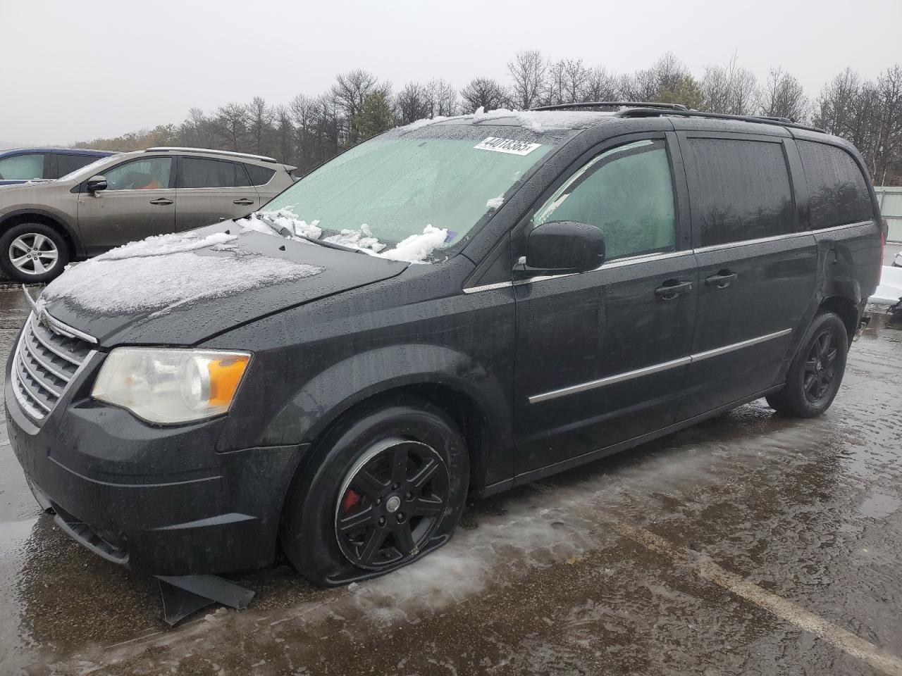 2009 Chrysler Town & Country VIN 2A8HR54189R509872