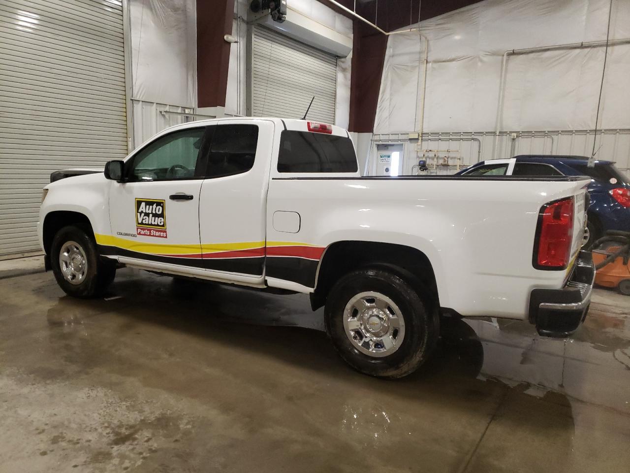 2017 Chevrolet Colorado VIN 1GCHSBEA8H1287121 Copart auction photo, front end damage thumbnail 2