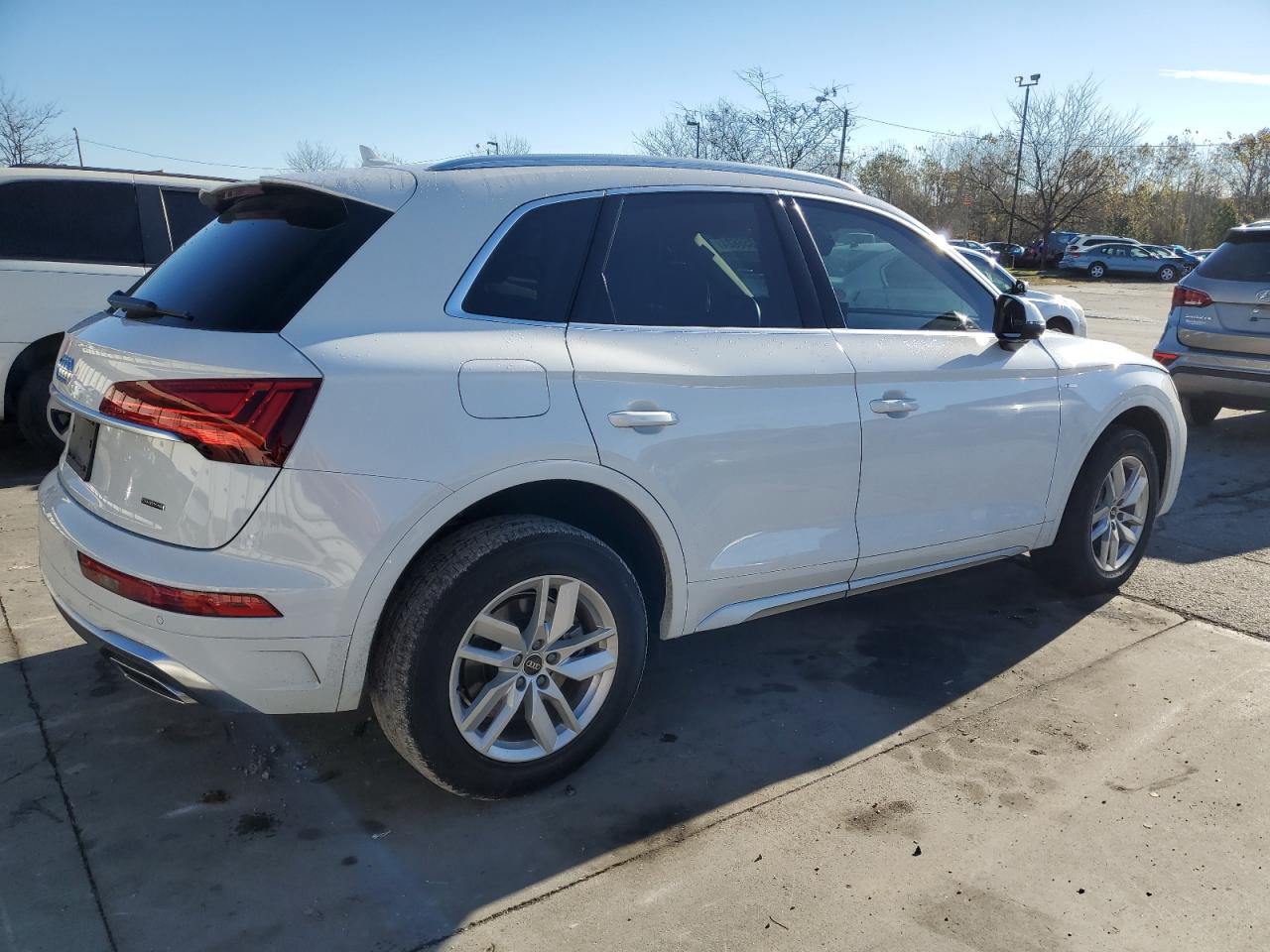 2023 Audi Q5 VIN WA1GAAFY5P2006321 Copart auction photo, front end / side damage thumbnail 3