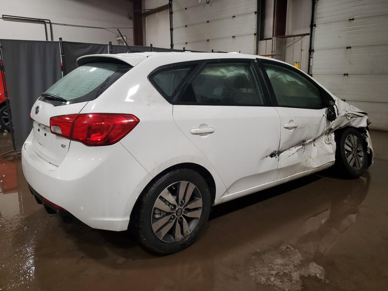 2013 KIA Forte VIN KNAFU5A29D5727977 Copart auction photo, side / front end damage thumbnail 3