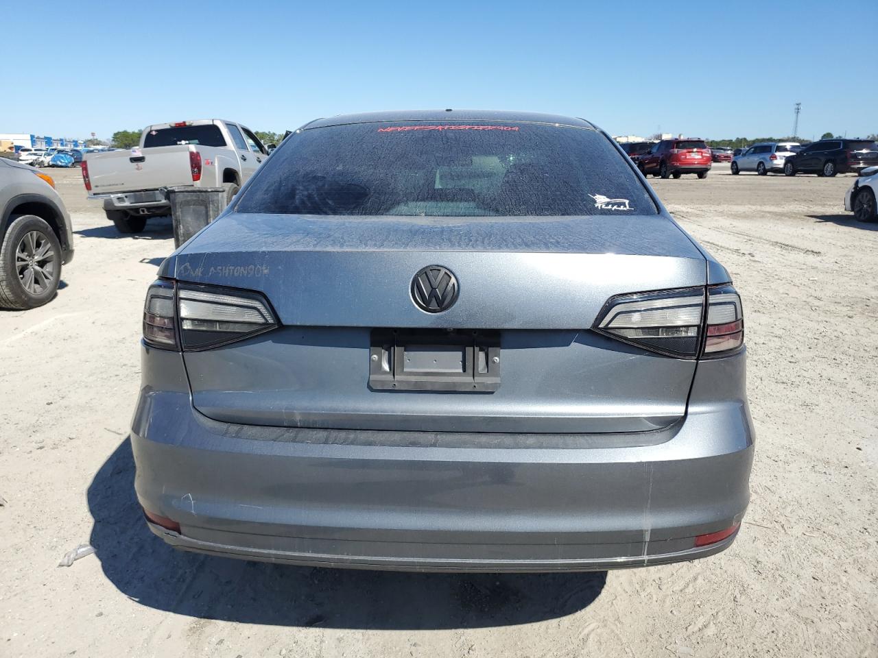 2017 Volkswagen Jetta VIN 3VW2B7AJ9HM259112 Copart auction photo, side / front end damage thumbnail 6