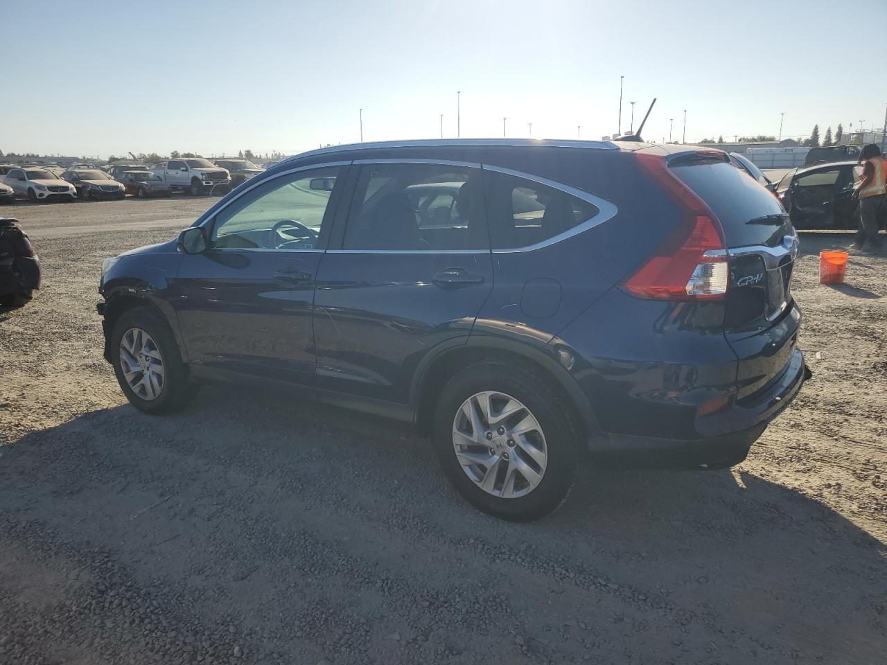 2015 Honda CR-V VIN 2HKRM4H70FH633050 Copart auction photo, front end damage thumbnail 2