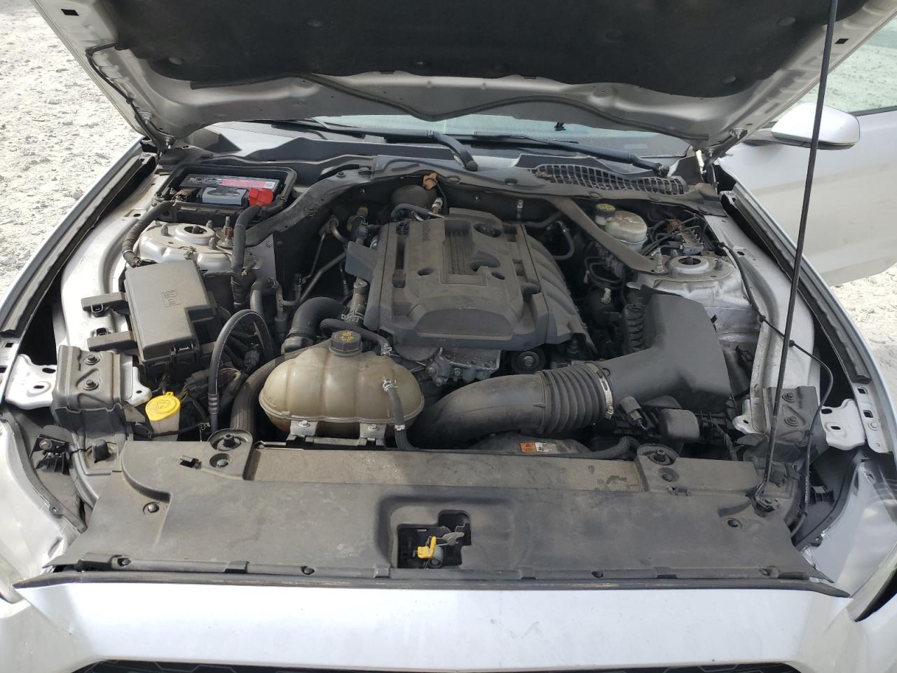 2017 Ford Mustang VIN 1FATP8UH3H5292786 Copart auction photo, front end damage thumbnail 11