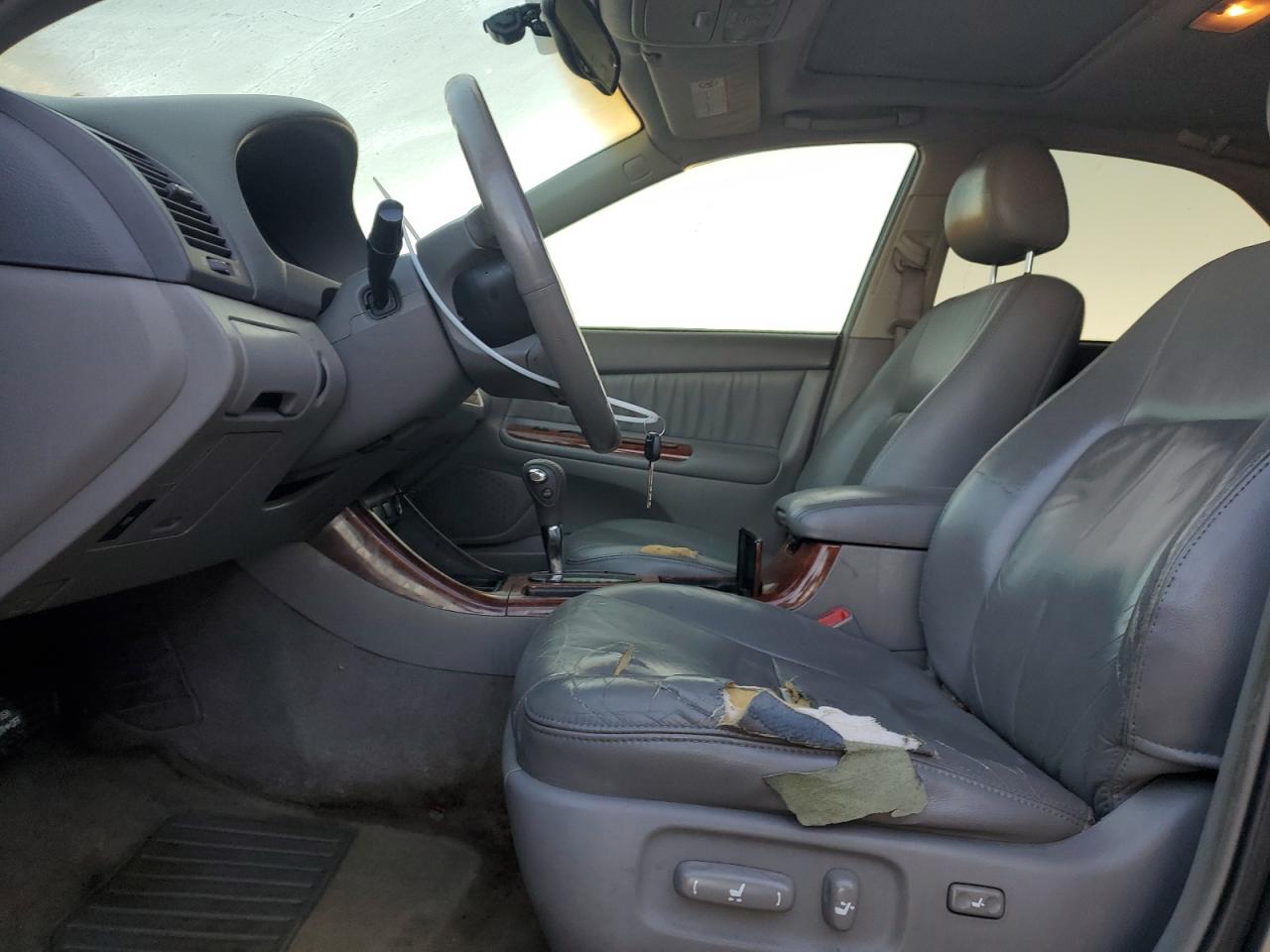 2004 Toyota Camry VIN 4T1BF30K84U584636 Copart auction photo, rear end damage thumbnail 7