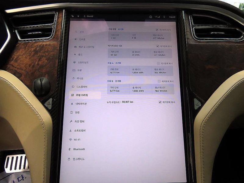 2017 Tesla Model s VIN 5YJSA1E29HF200040 Encar auction photo thumbnail 13