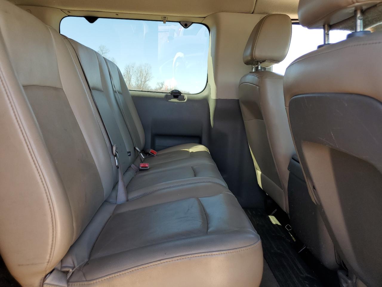 2013 Nissan NV VIN 5BZAF0AA2DN201739 Copart auction photo, top/roof / minor dent/scratches damage thumbnail 11