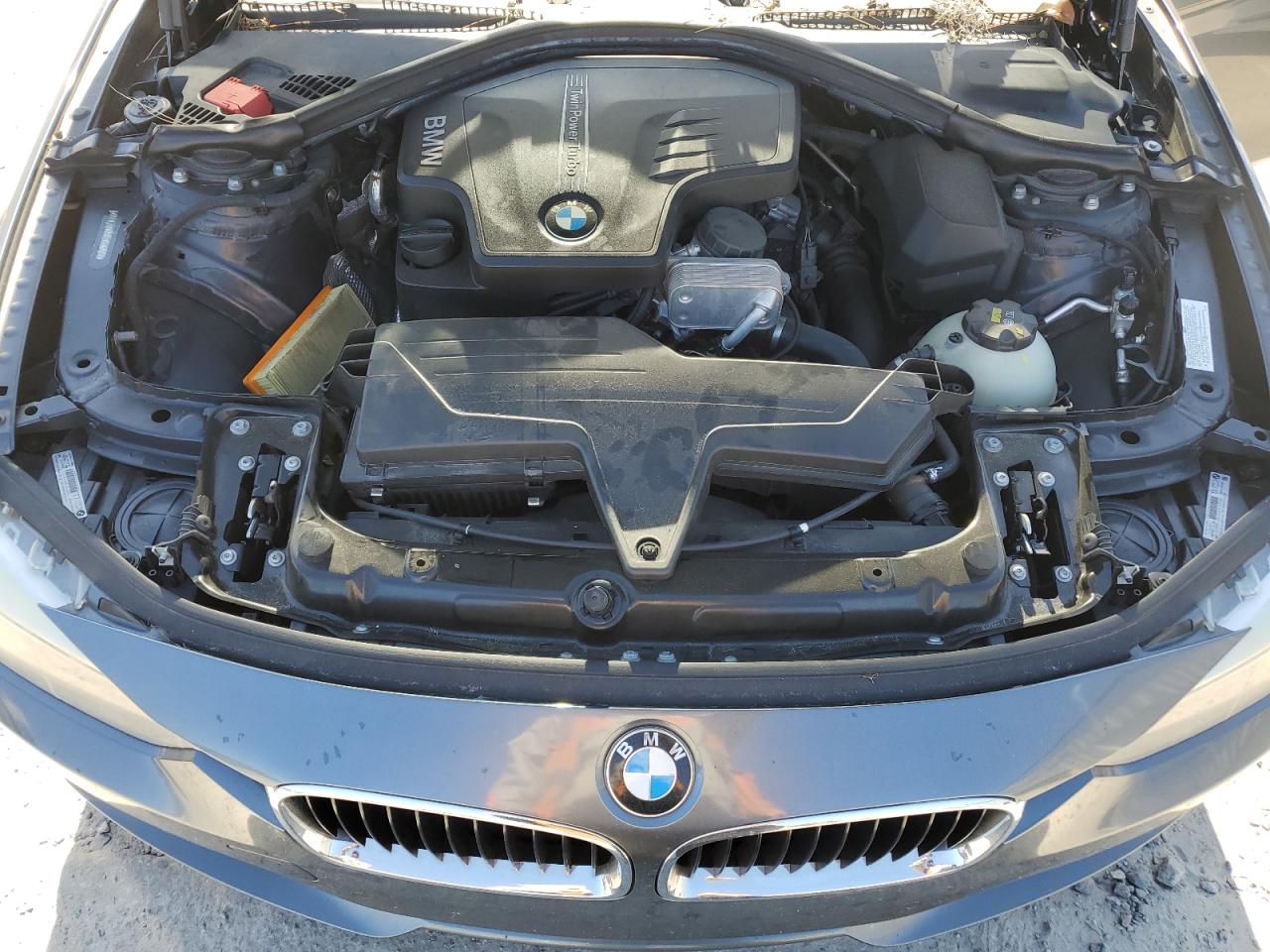 2015 BMW 3er VIN WBA3A5G50FNS86191 Copart auction photo, water/flood damage thumbnail 11