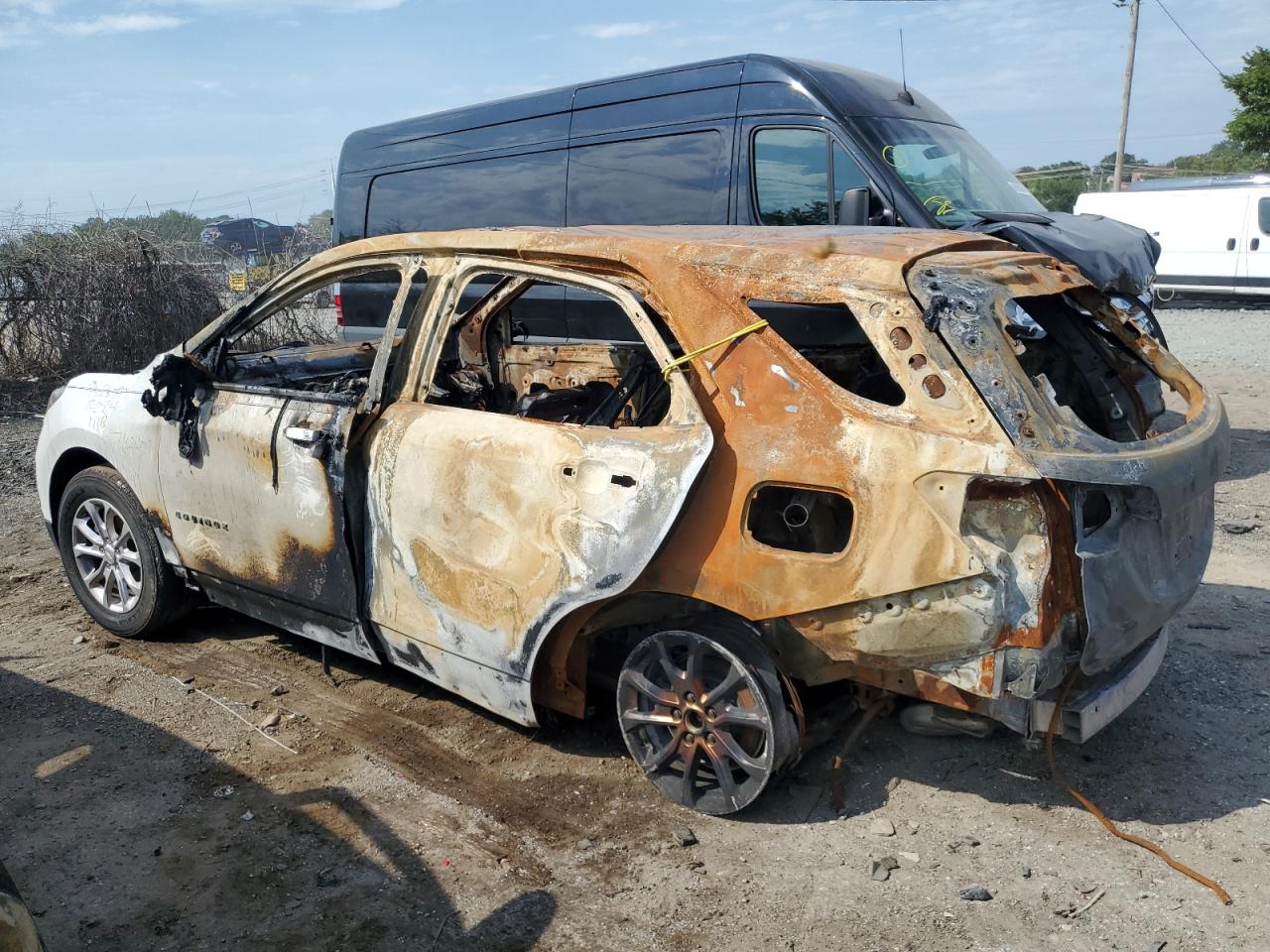 2019 Chevrolet Equinox VIN 3GNAXUEV2KS515709 Copart auction photo, burn - interior damage thumbnail 2