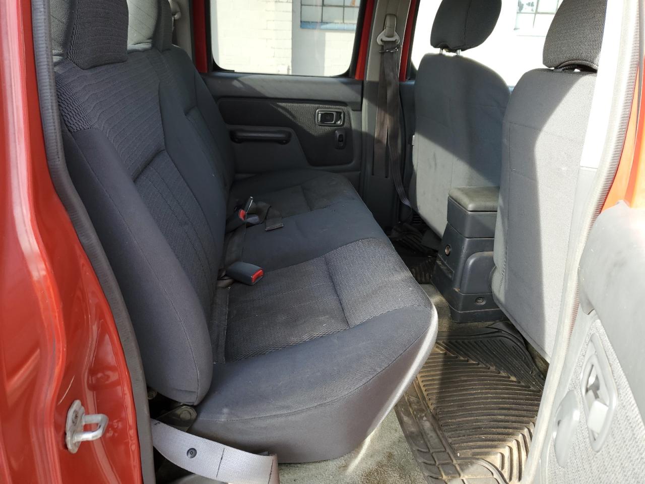 2002 Nissan Navara (Frontier) VIN 1N6ED29X62C378666 Copart auction photo, normal wear damage thumbnail 3