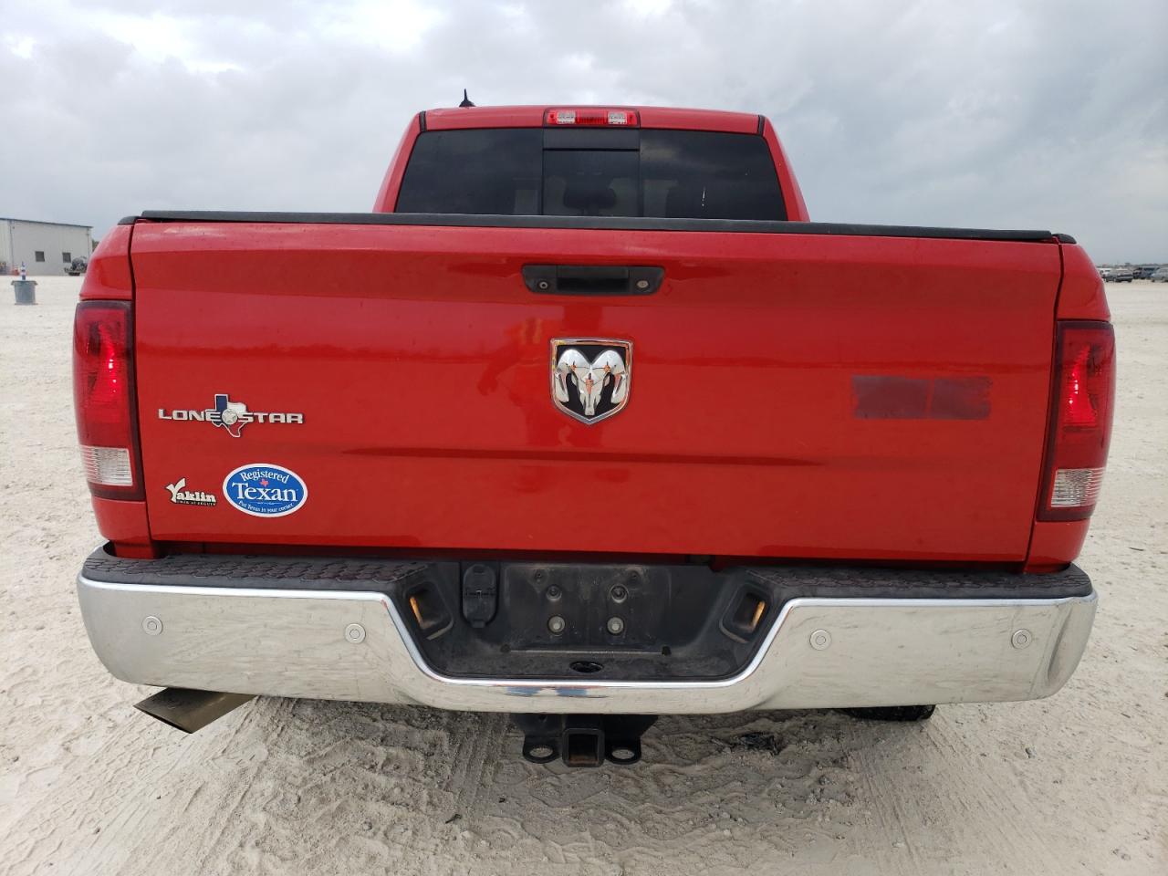 2016 RAM 1500 VIN 1C6RR6GGXGS190107 Copart auction photo, side / rear end damage thumbnail 6