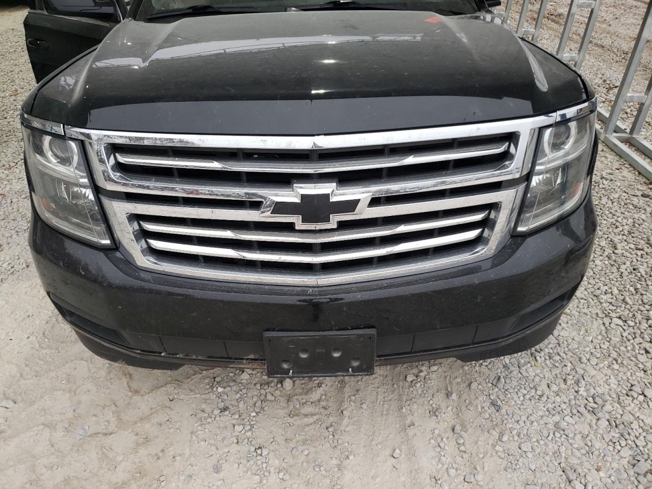 2018 Chevrolet Tahoe VIN 1GNSKAKC4JR321530 Copart auction photo, side / rear end damage thumbnail 12