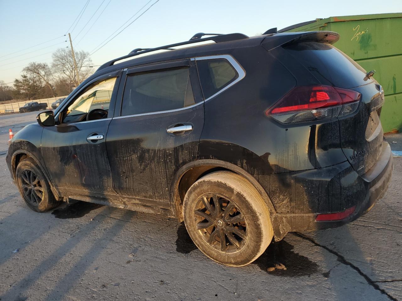 2018 Nissan Rogue VIN 5N1AT2MT2JC775245 Copart auction photo, front end damage thumbnail 2